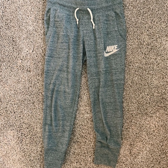 Grey Nike Joggers - Picture 4 of 5